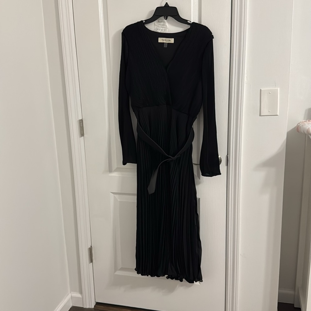 Taylor Black A-Line Pleated Dress